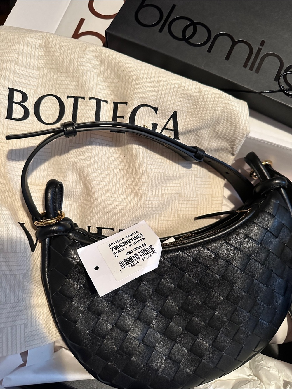 Bottega Veneta Gemelli Black Crescent Shoulder Bag New with Tags $3200 - Picture 8 of 8